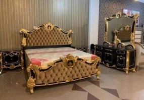Baroque Royal Carved King Bed & Nightstands Set | Antique Gold Finish Solid Wood Frame